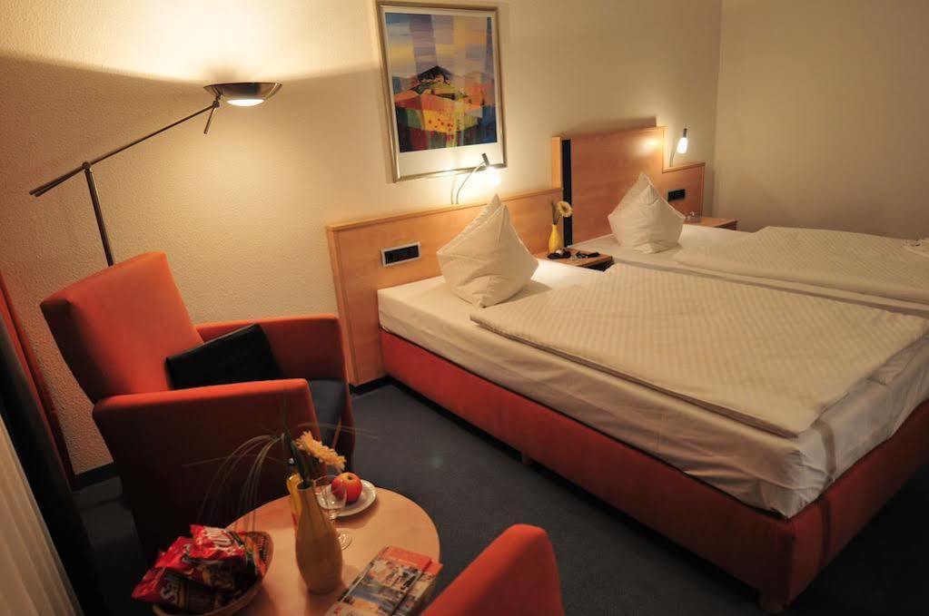 Akzent Hotel Stadt Schluechtern ***S Exteriér fotografie